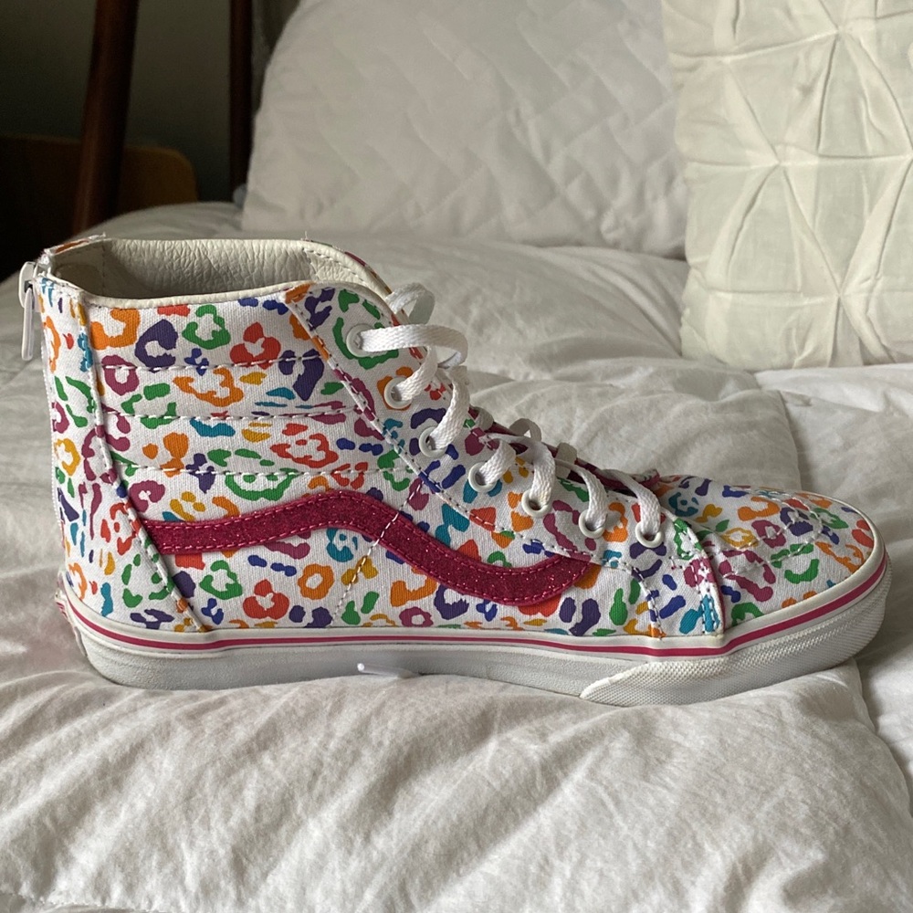 Multicolor/Sparkly Leopard Print High Top Vans - image 1